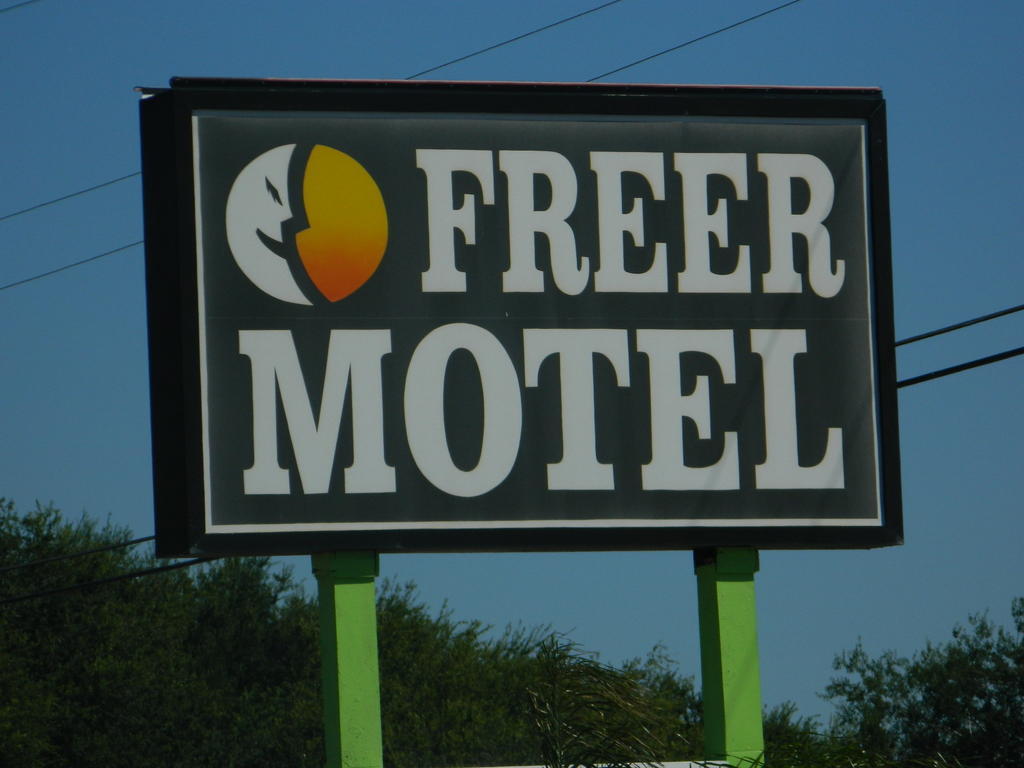 Freer Motel Eksteriør billede